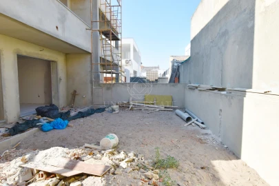Moradia T4 para Venda em Fernao Ferro