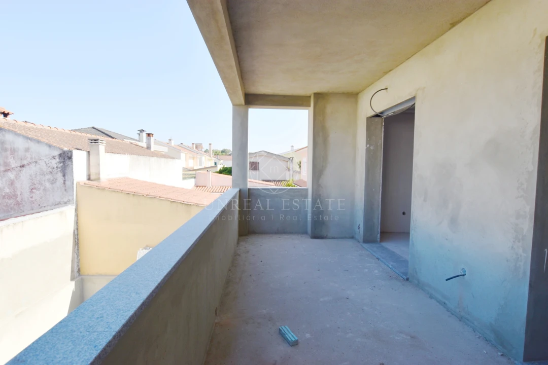 Moradia T4 para Venda em Fernao Ferro Foto 52