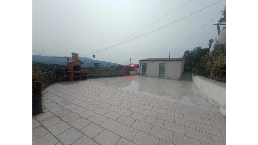 Moradia T4 para Venda em Ceivães e Badim Foto 2
