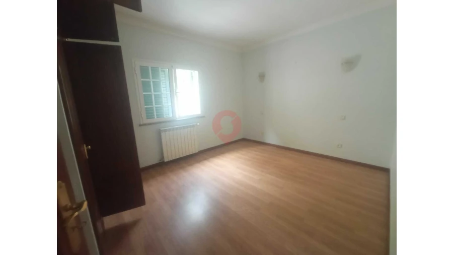 Moradia T4 para Venda em Ceivães e Badim Foto 9