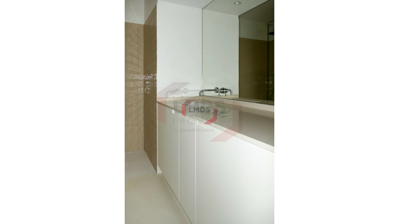 Apartamento T2 para Venda em Cedofeita, Santo Ildefonso, Sé, Miragaia, São Nicolau e Vitória Foto 9