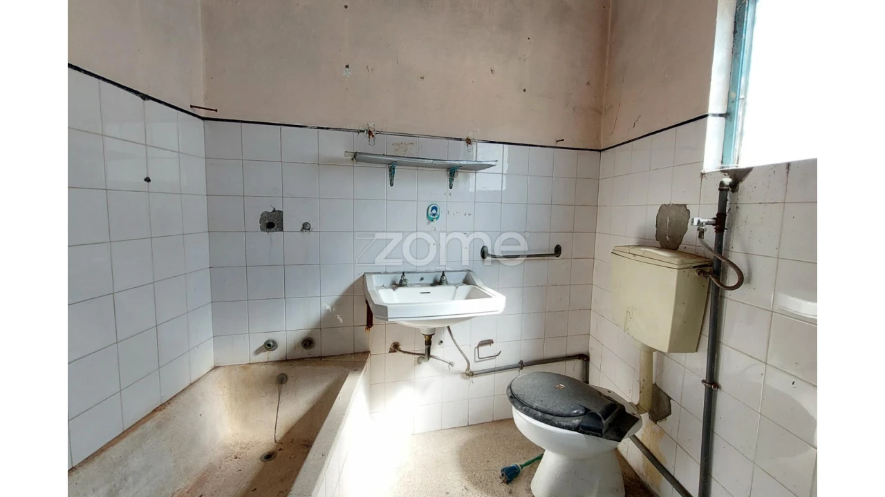 Prédio para Venda em Maiorga Foto 15