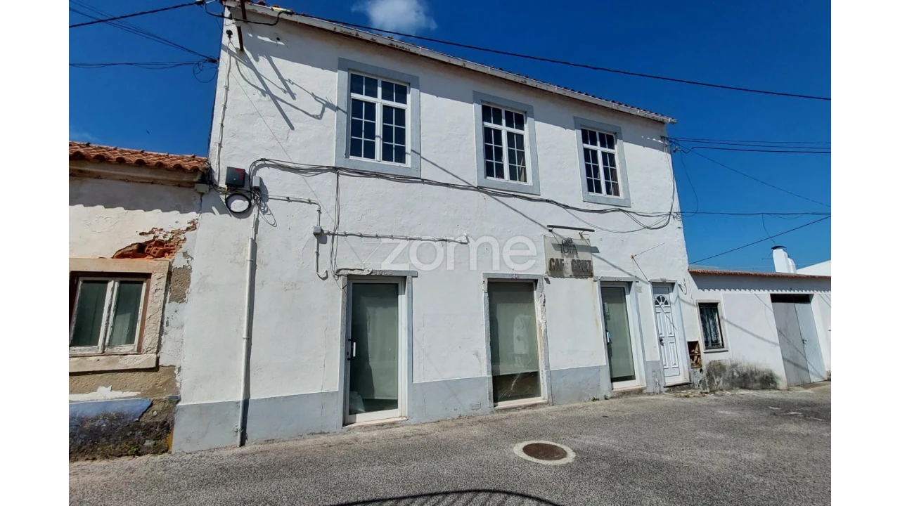 Prédio para Venda em Maiorga Foto 3