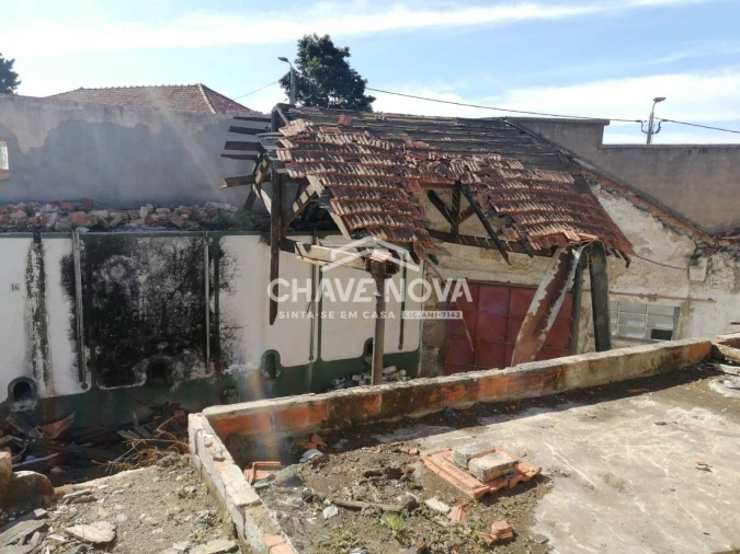 Armazém para Venda em Arcozelo Foto 19