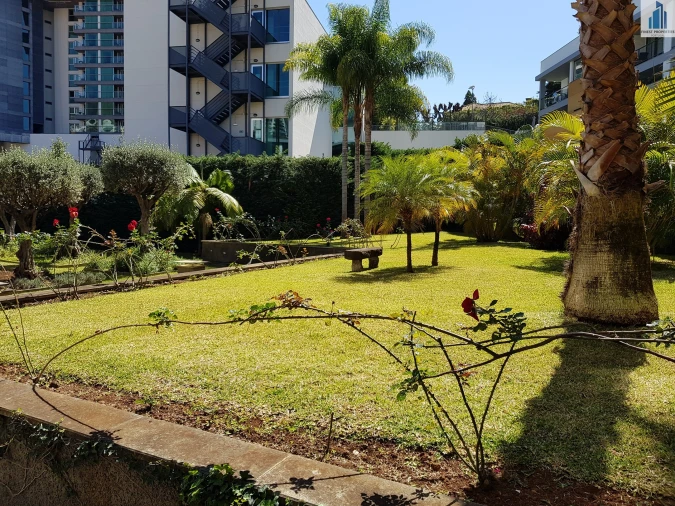 Apartamento T4 para Venda em Funchal (São Pedro) Foto 3
