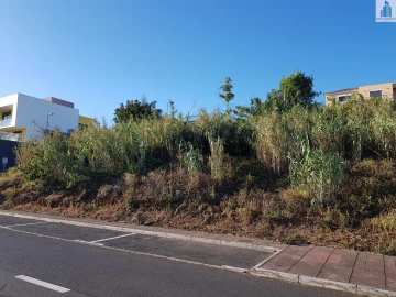 Terreno para Venda em Funchal (Santa Maria Maior)
