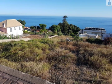 Terreno para Venda em Funchal (Santa Maria Maior)