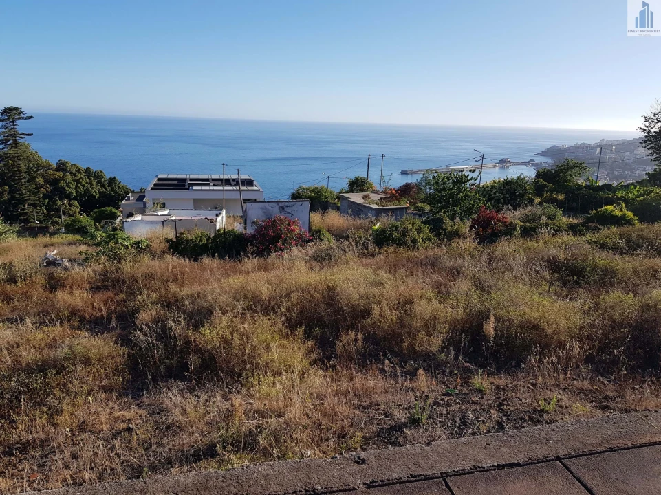 Terreno para Venda em Funchal (Santa Maria Maior) Foto 13