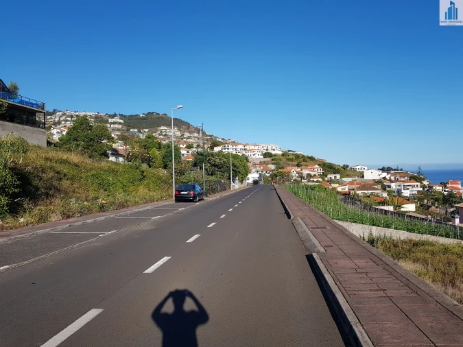 Terreno para Venda em Funchal (Santa Maria Maior) Foto 3