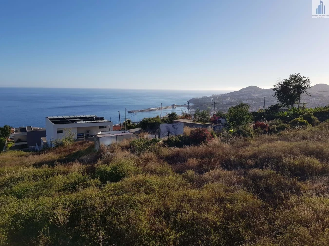 Terreno para Venda em Funchal (Santa Maria Maior) Foto 6