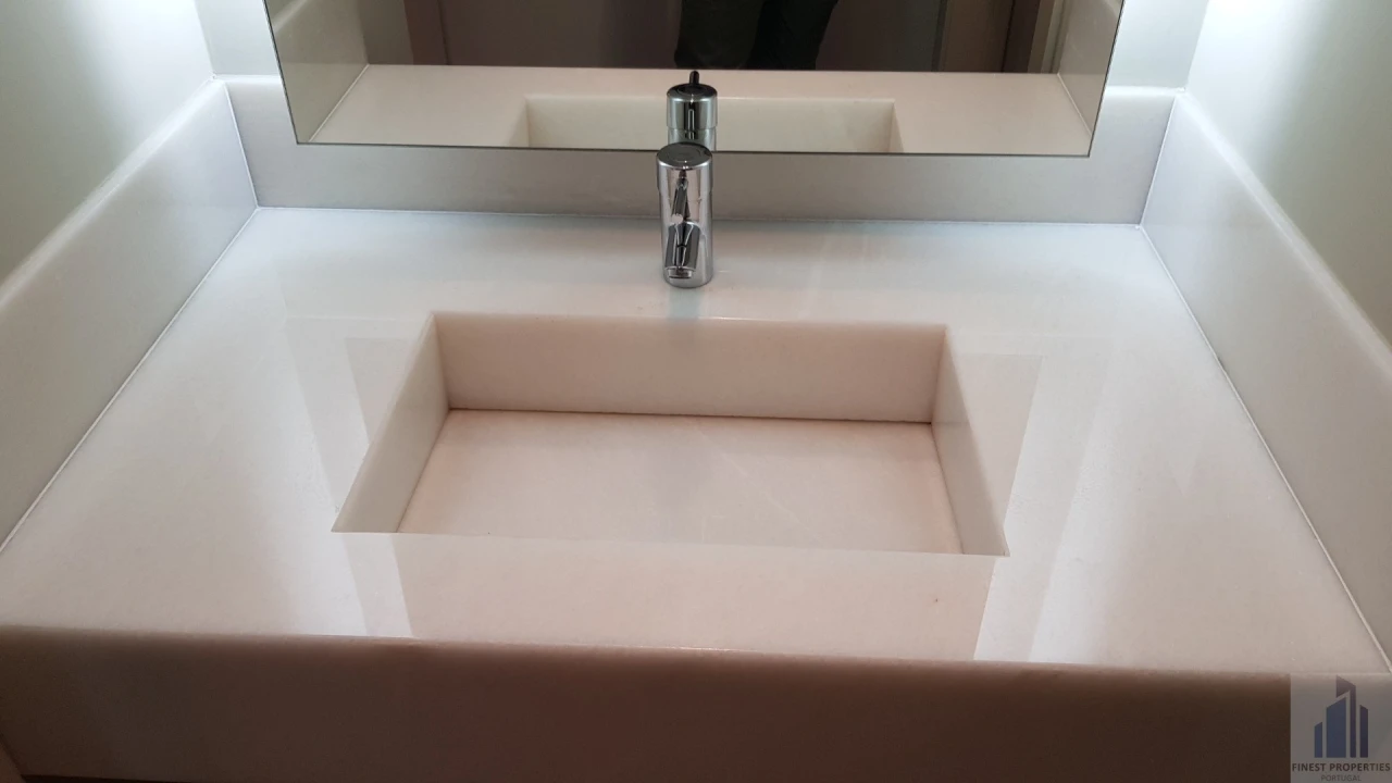 Apartamento T2 para Venda em São Martinho Foto 4