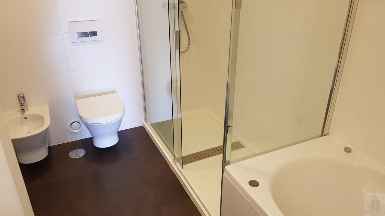 Apartamento T2 para Venda em São Martinho Foto 6