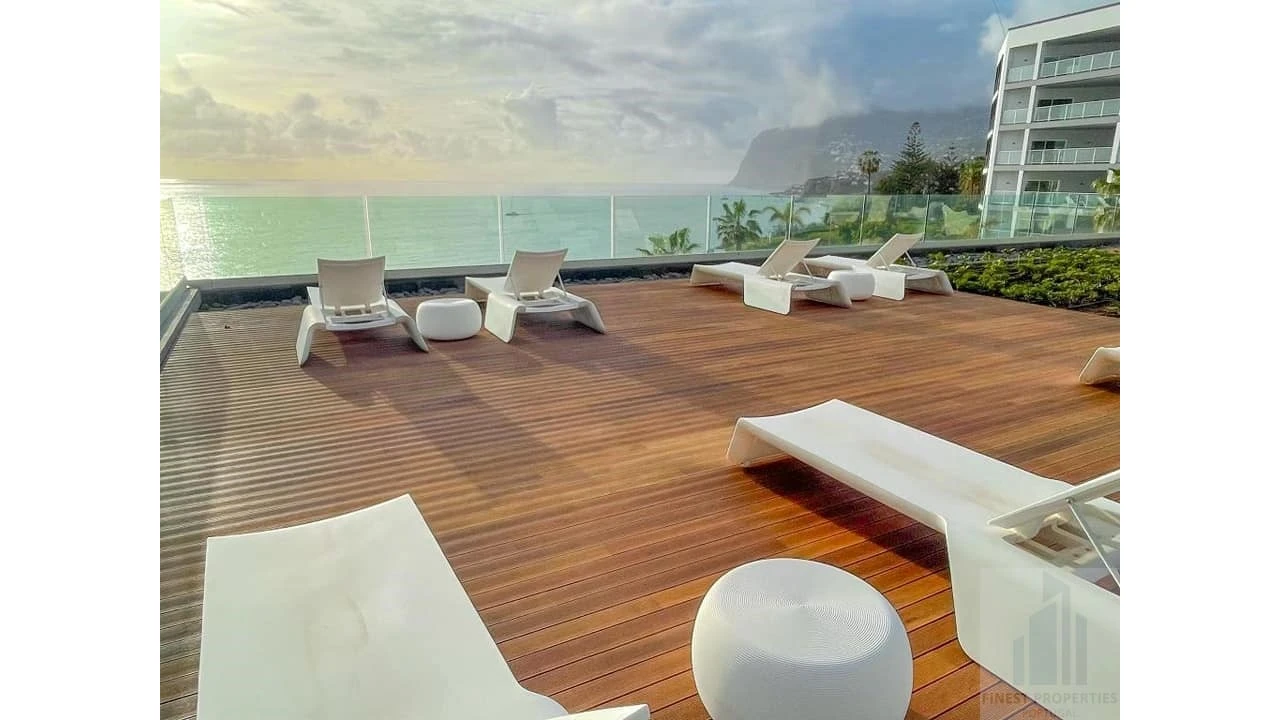 Apartamento T2 para Venda em São Martinho Foto 17