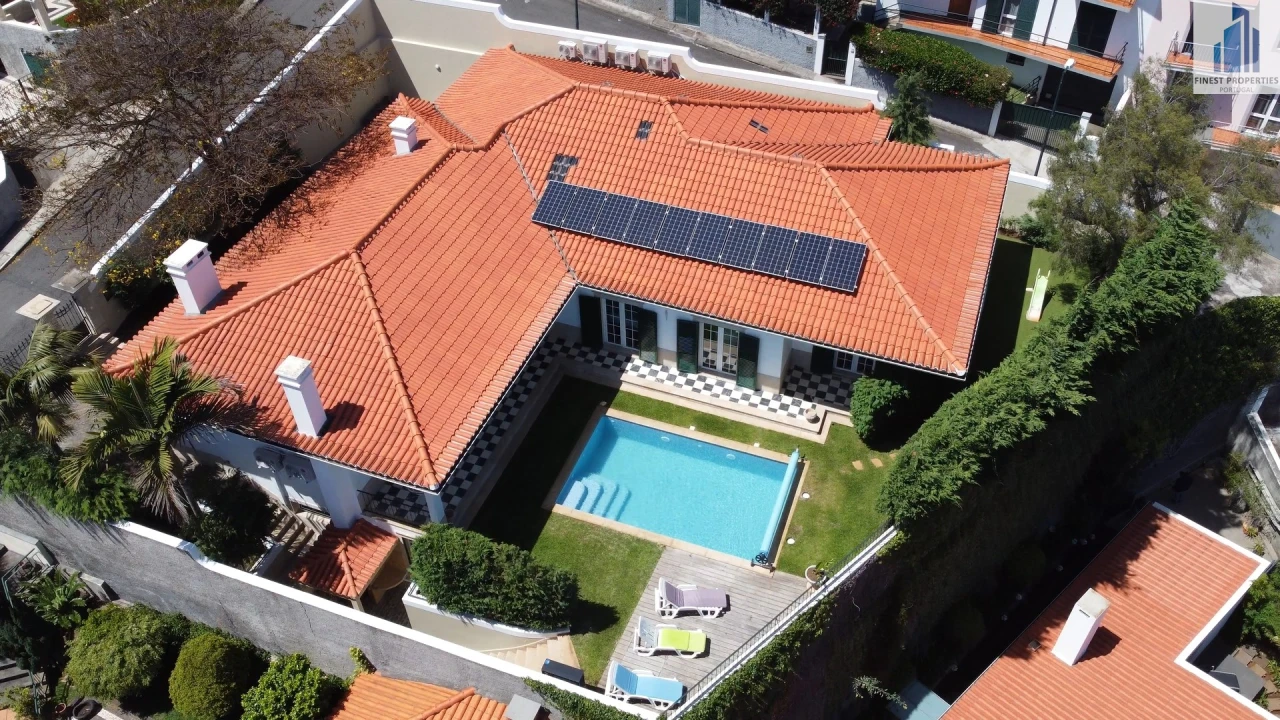 Moradia T4 para Venda em São Martinho Foto 3