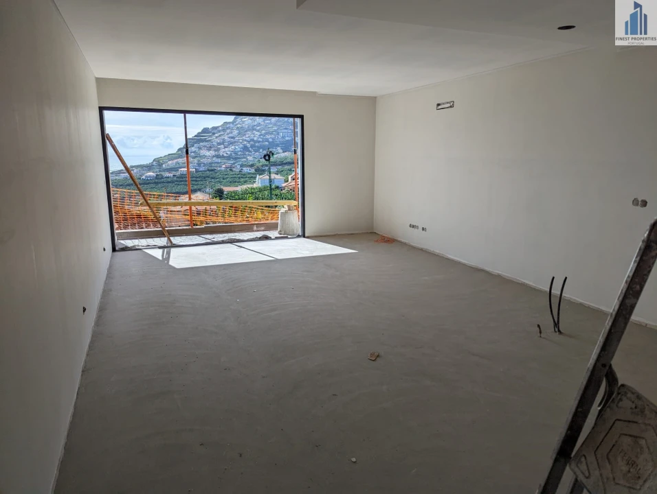 Apartamento T2 para Venda em Camara de Lobos Foto 7