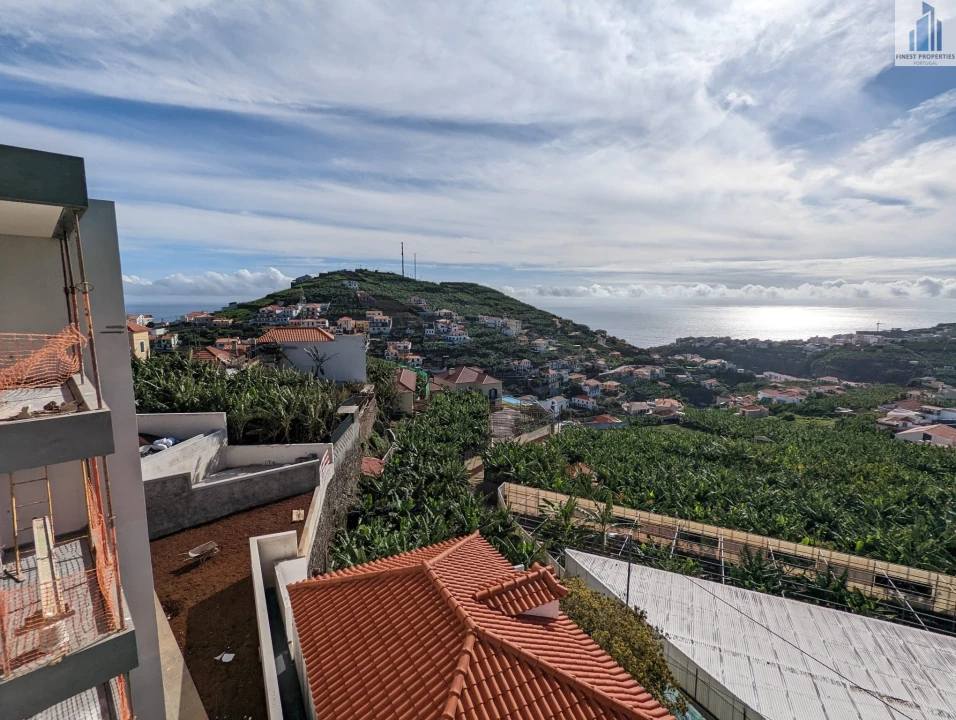 Apartamento T2 para Venda em Camara de Lobos Foto 18