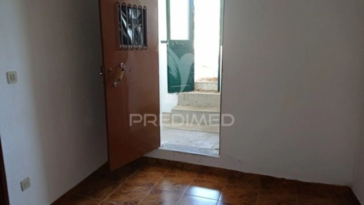 Moradia T2 para Venda em São Facundo e Vale das Mós Foto 8