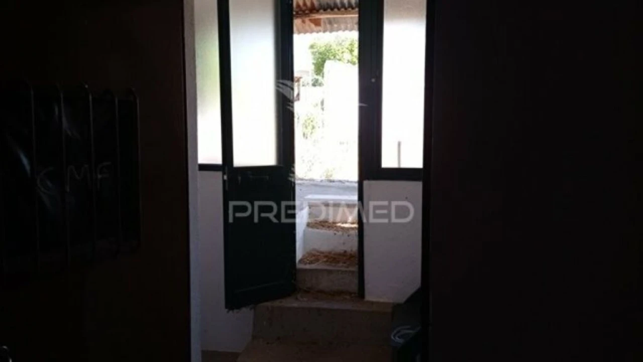 Moradia T2 para Venda em São Facundo e Vale das Mós Foto 10