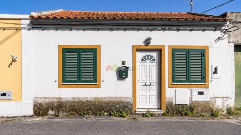 Moradia T1 para Venda em Seixal, Arrentela e Aldeia de Paio Pires