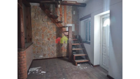 Moradia T1 para Venda em Seixal, Arrentela e Aldeia de Paio Pires