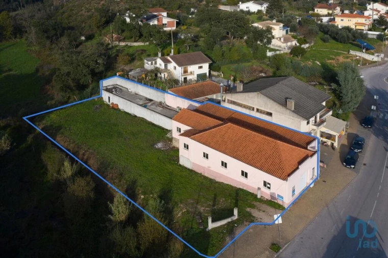 Negócio para Venda em Serpins Foto 7