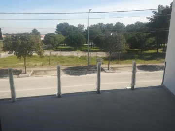 Moradia T4 para Venda em Fernao Ferro
