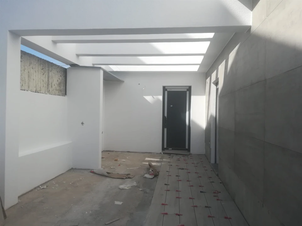 Moradia T4 para Venda em Fernao Ferro Foto 12
