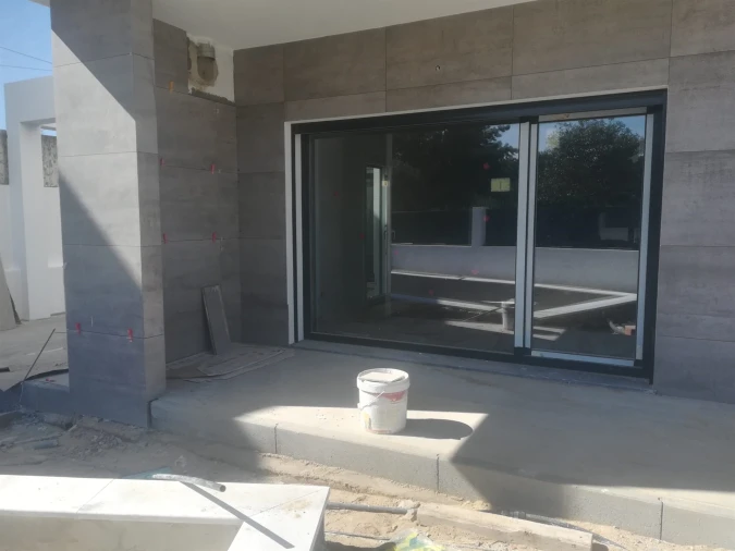 Moradia T4 para Venda em Fernao Ferro Foto 11