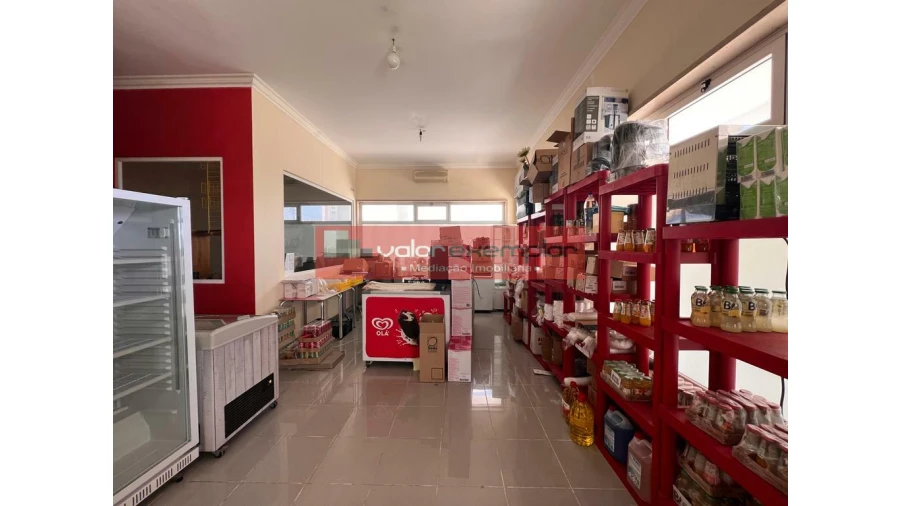 Loja para Venda em Atalaia e Alto Estanqueiro-Jardia Foto 7