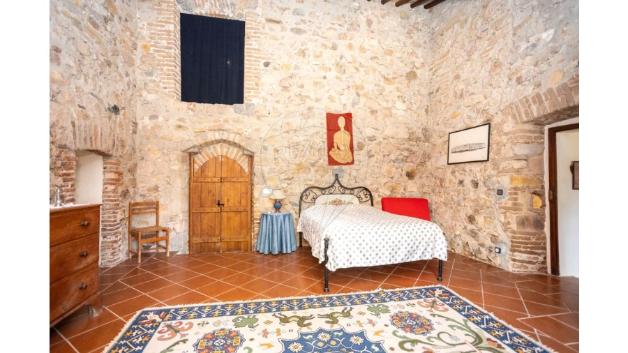 Moradia T5 para Venda em São Gregório e Santa Justa Foto 22