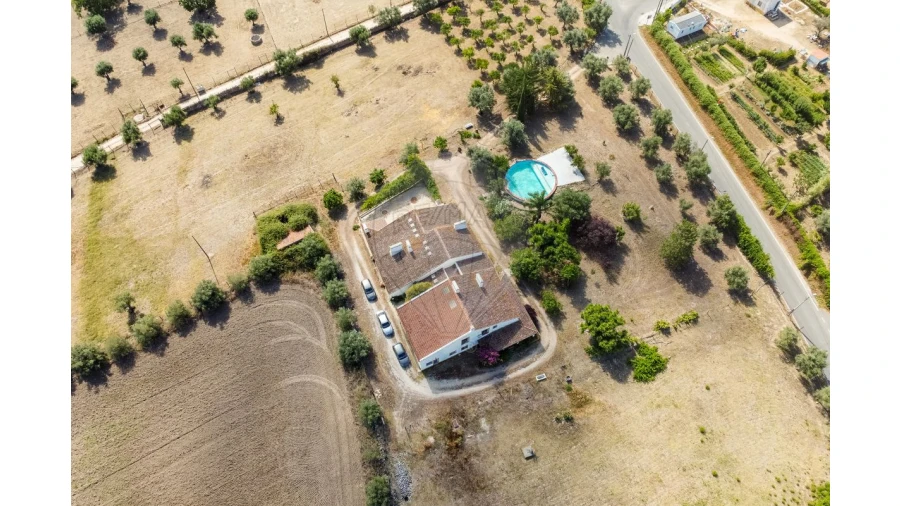 Moradia T5 para Venda em São Gregório e Santa Justa Foto 42