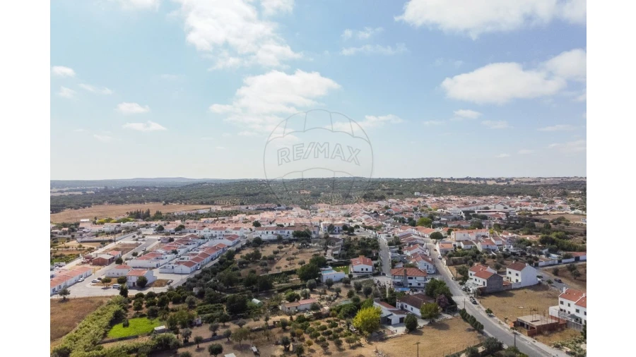 Moradia T5 para Venda em São Gregório e Santa Justa Foto 46