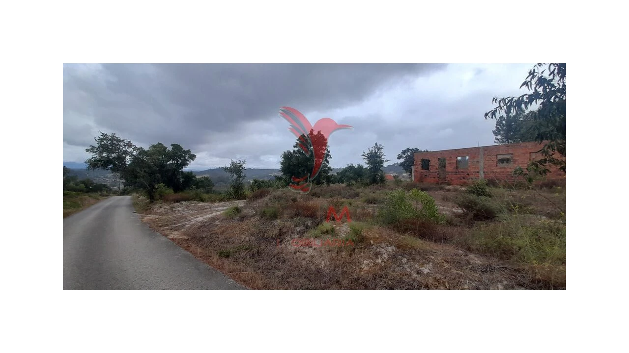 Terreno para Venda em Azambuja Foto 1