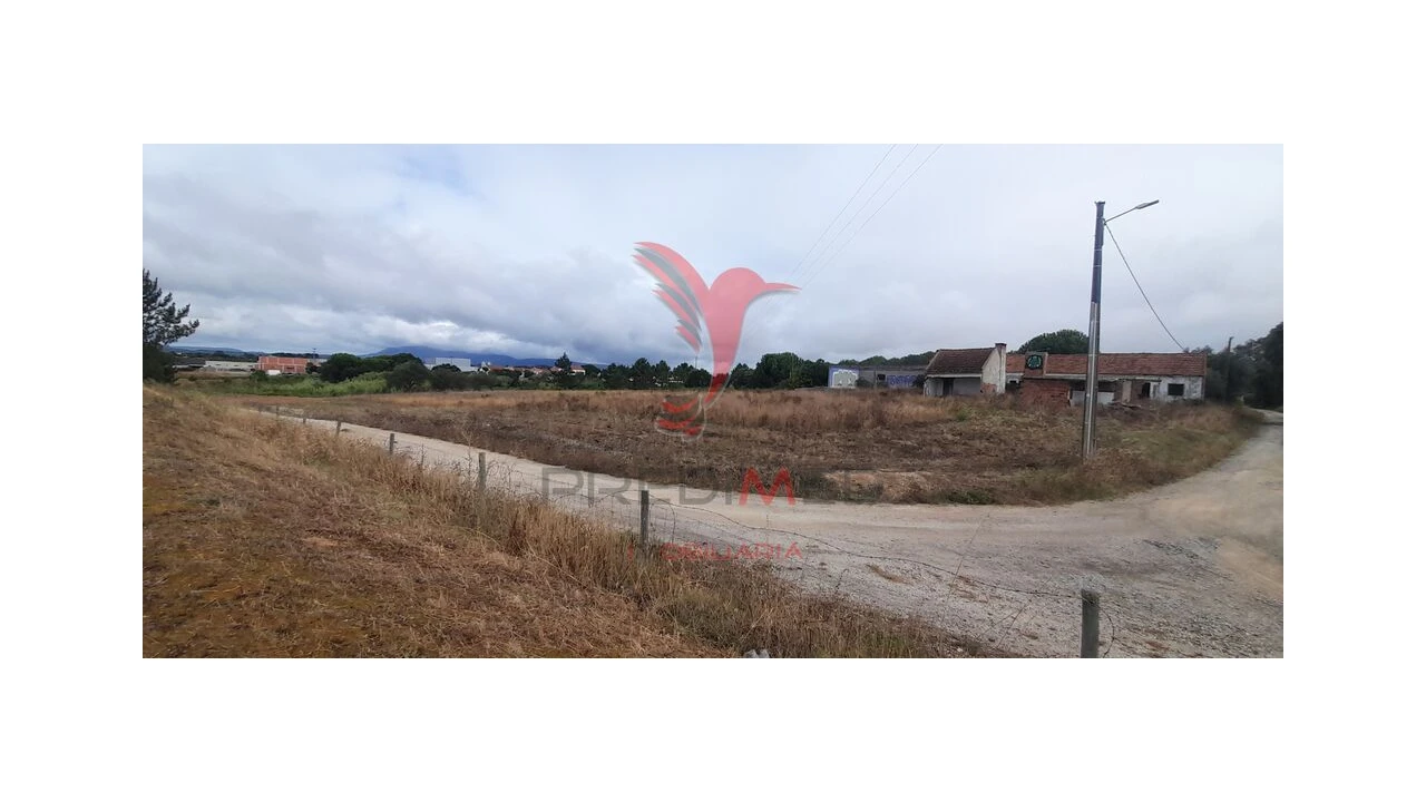 Terreno para Venda em Aveiras de Cima Foto 7