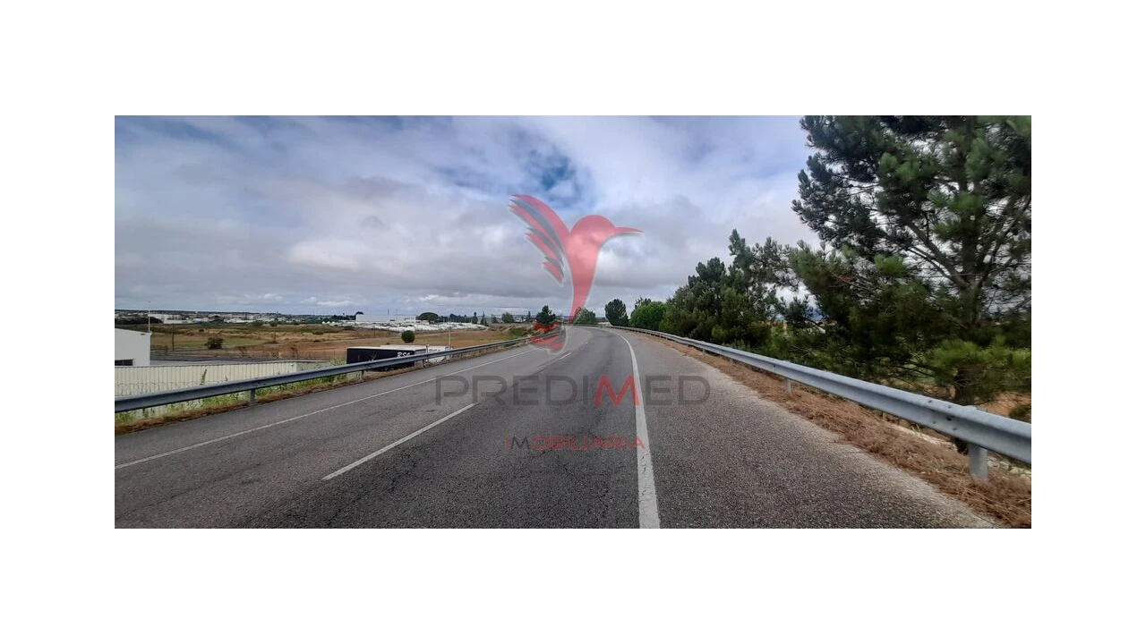 Terreno para Venda em Aveiras de Cima Foto 13