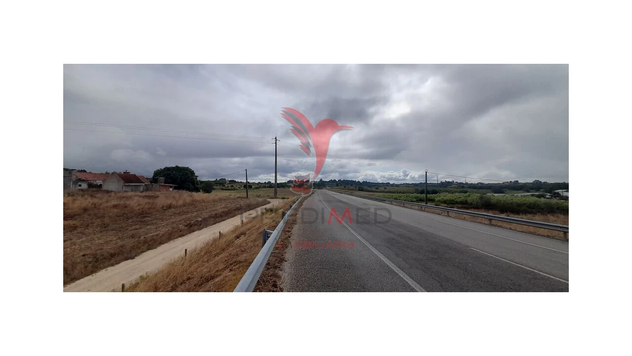 Terreno para Venda em Aveiras de Cima Foto 11