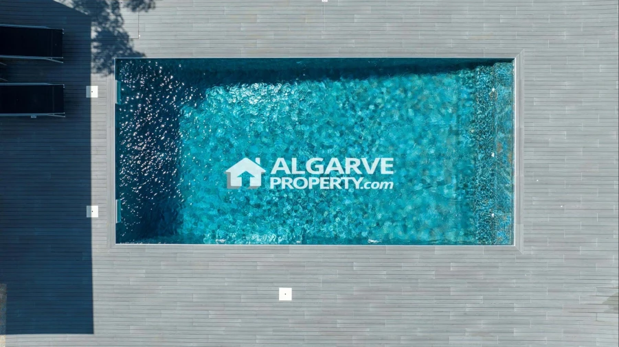 Moradia T4 para Venda em Olhão Foto 37