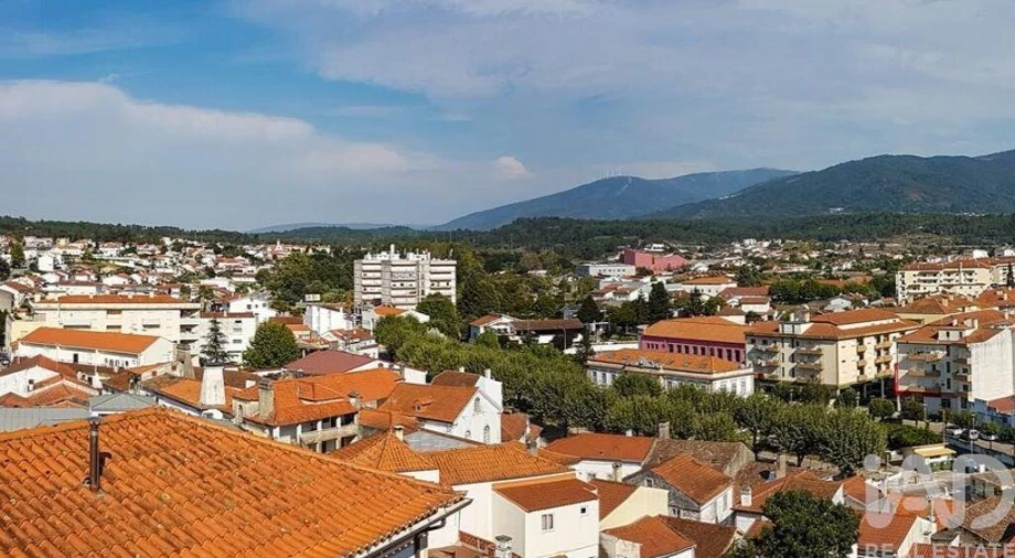 Moradia T2 para Venda em Miranda do Corvo Foto 6