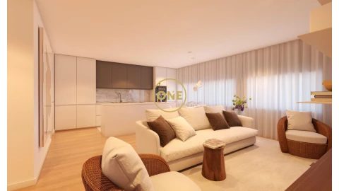 Apartamento T3 para Venda em Póvoa de Varzim, Beiriz e Argivai