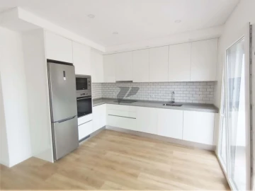 Apartamento T2 para Venda em Seixal