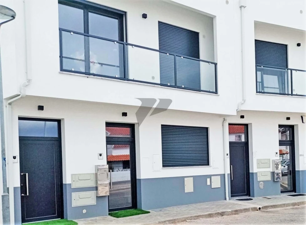 Apartamento T2 para Venda em Seixal Foto 1