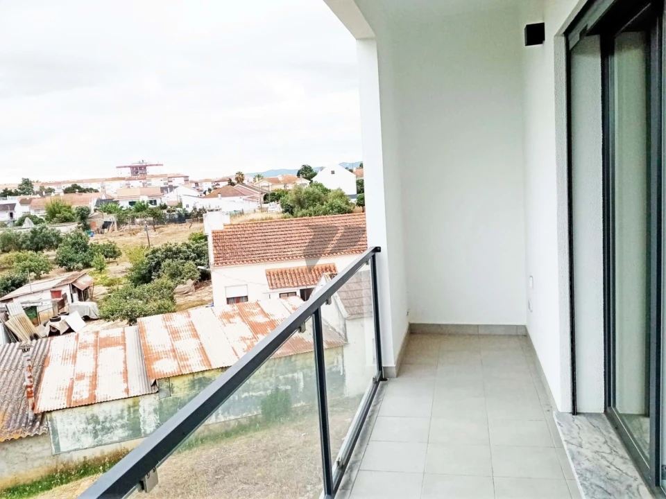 Apartamento T2 para Venda em Seixal Foto 18