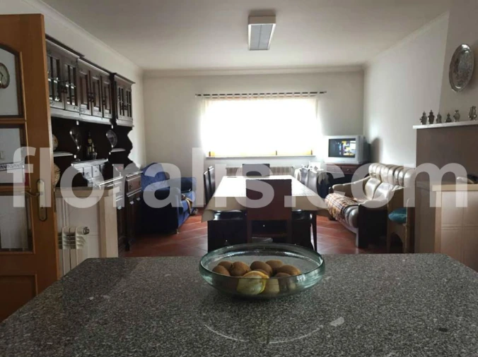 Moradia T5 para Venda em Viseu Foto 11