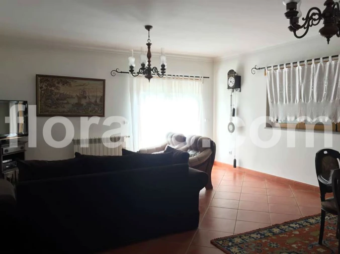 Moradia T5 para Venda em Viseu Foto 9