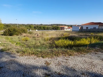 Terreno para Venda em Escalos de Cima e Lousa