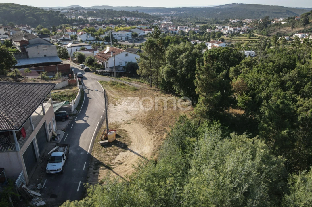 Terreno para Venda em Arganil Foto 1