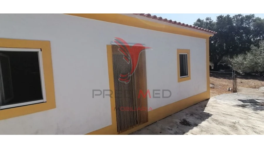 Quinta T2 para Venda em Urra Foto 3