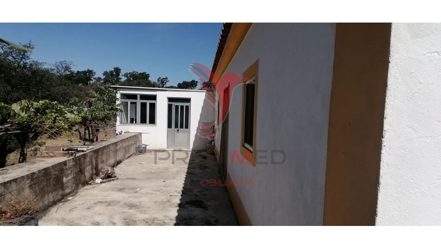 Quinta T2 para Venda em Urra Foto 1