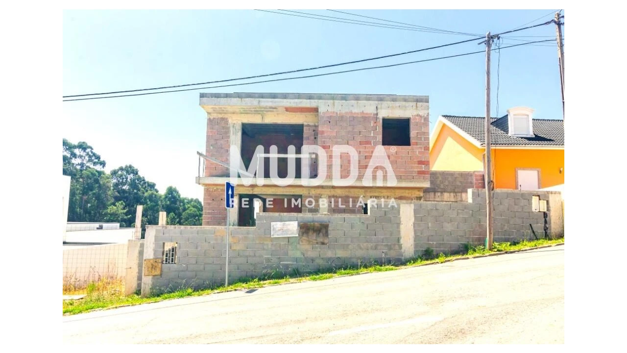 Moradia T4 para Venda em Lobão, Gião, Louredo e Guisande Foto 2