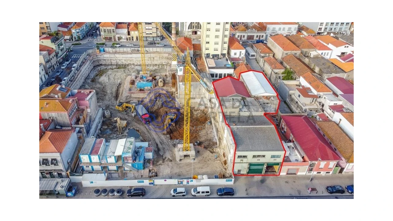 Armazém para Venda em Matosinhos e Leça da Palmeira Foto 12